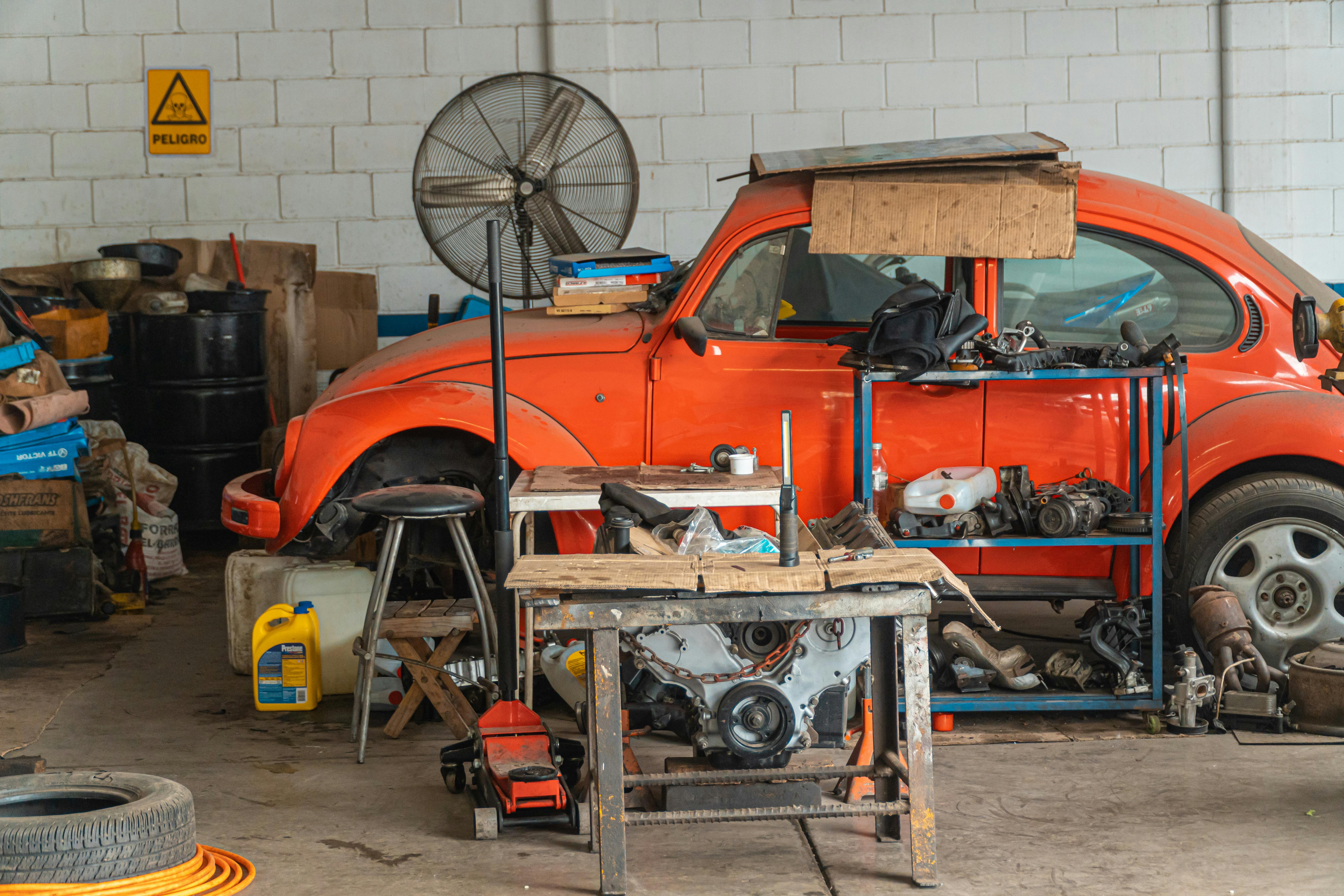 A Step-by-Step Guide to Tackling a Cluttered Garage